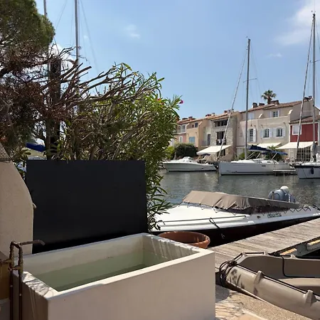 Maison De Pecheur Sur L Eau Avec Bateau En Option Сasa de vacaciones